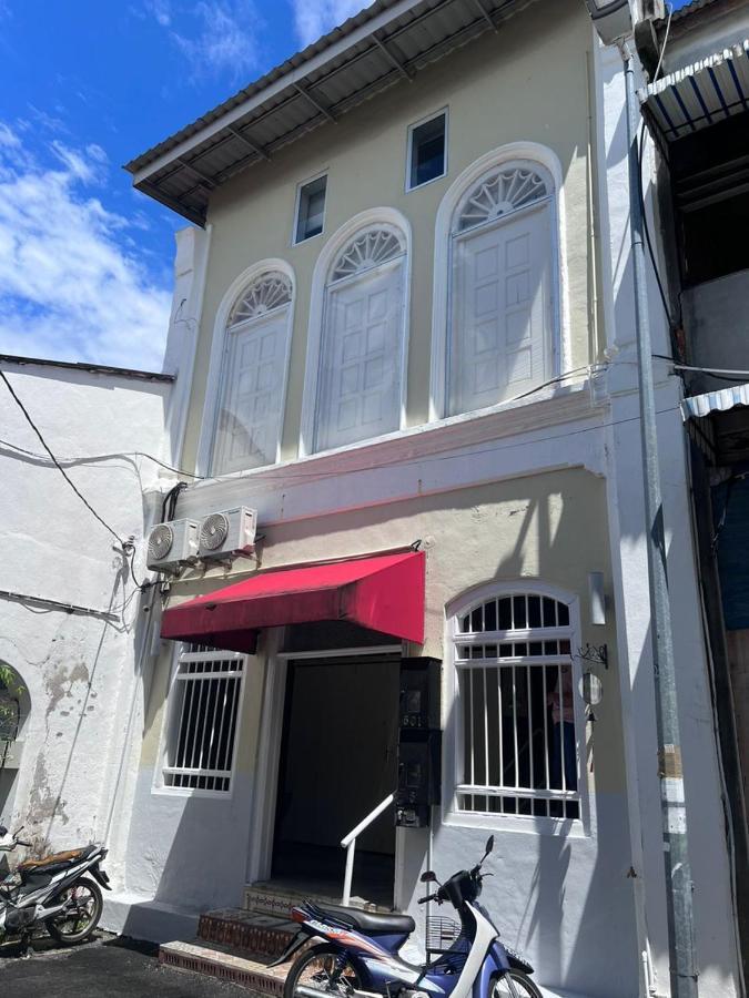 ホテル Sunshine House ジョージタウン エクステリア 写真
